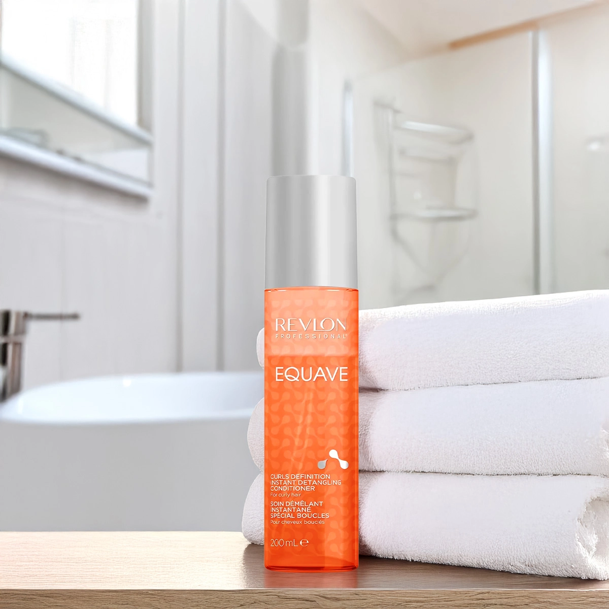 Revlon_Professional_Equave_Curls_Definition_Condicionador_Bifasico_200ml_Evas_2 Produto Revlon_Professional_Equave_Curls_Definition_Condicionador_Bifasico_200ml_Evas_2