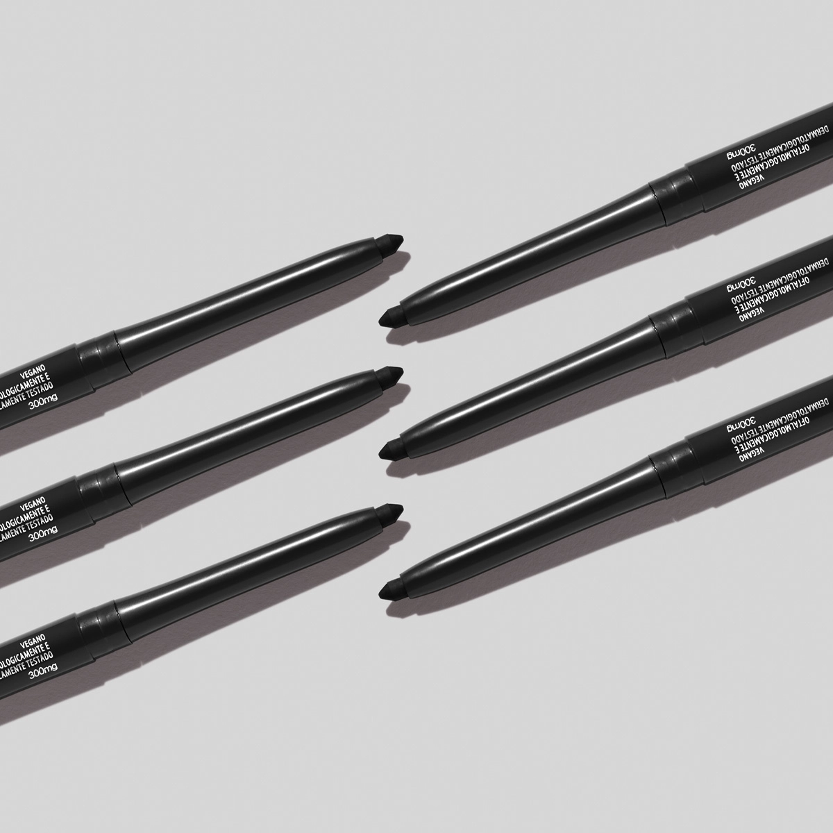 Produto Kit_Payot_Caneta_Delineadora_Silver_Preta_Lapiseira_Retratil_Prova_D-agua_Preta_Evas_4