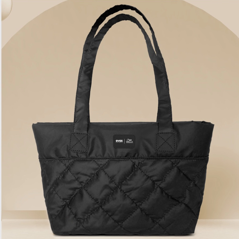 Brinde_Wella_Collab_Evas_Bolsa_Puffer_Preta_Evas_1 Brinde_Wella_Collab_Evas_Bolsa_Puffer_Preta_Evas_1