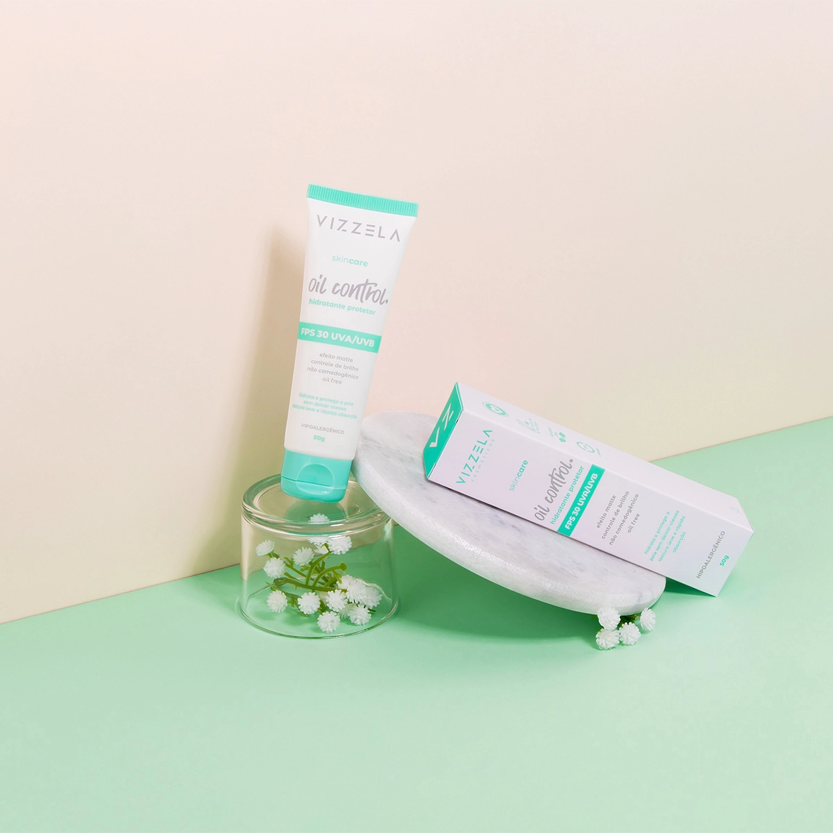 Vizzela_Oil_Control_FPS30_Creme_Hidratante_Facial_50g_Evas_5