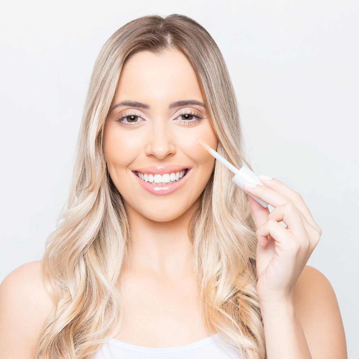 Vizzela_Fix_Cor_2_Corretivo_Liquido_7g_Evas_4 Vizzela_Fix_Cor_2_Corretivo_Liquido_7g_Evas_4