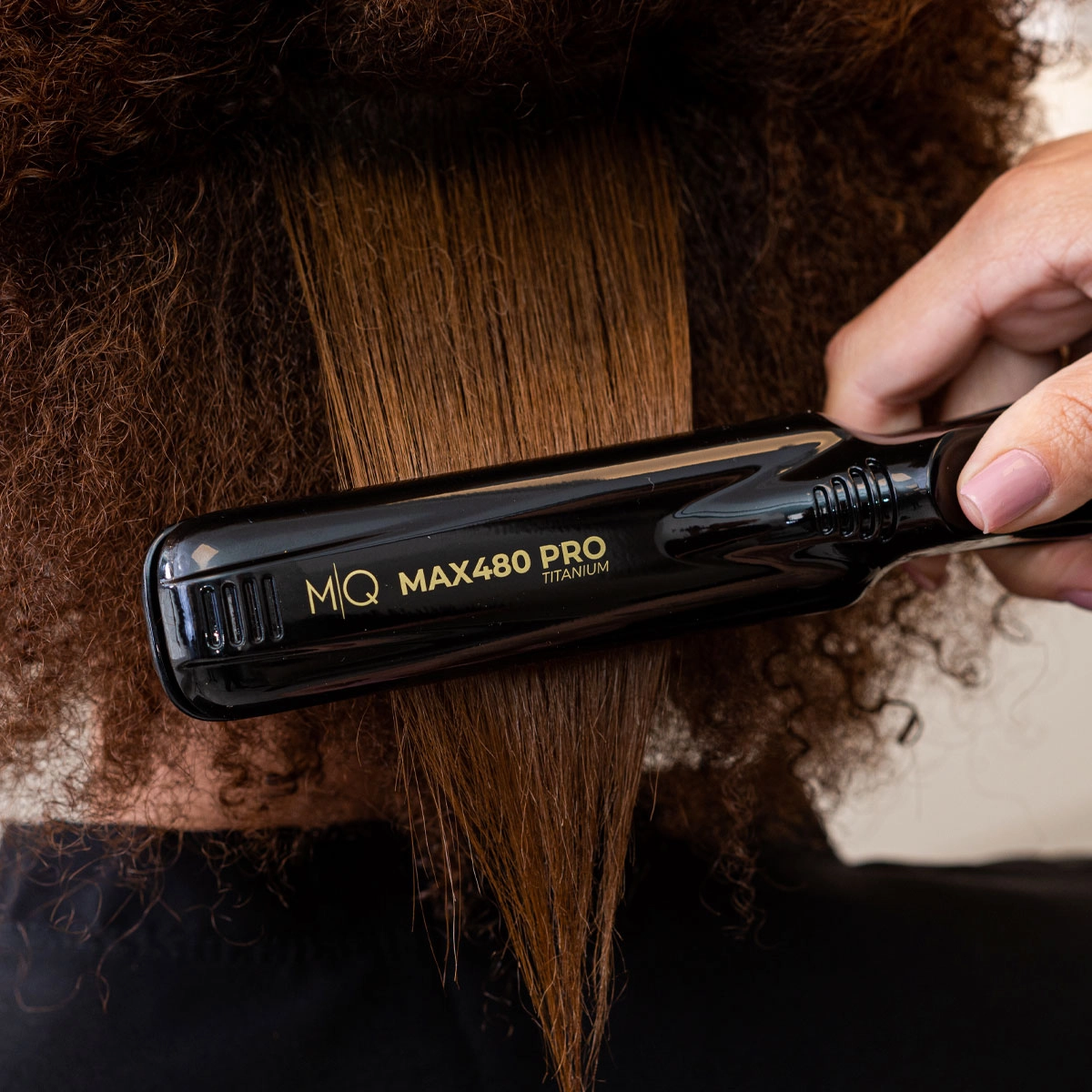 Kit_MQ_Professiona_Modelador_Curling_Gold_25mm_Prancha_MQPro480_Titanium_Evas_5 Kit_MQ_Professiona_Modelador_Curling_Gold_25mm_Prancha_MQPro480_Titanium_Evas_5