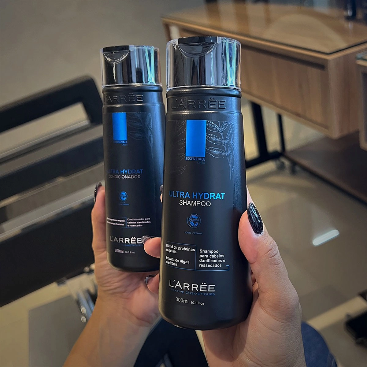 Produto Kit_LARREE_Essenziale_Ultra_Hydrat_Shampoo_Condicionador_e_Argan_e_Baobab_Oleo_de_Tratamento_Evas_2