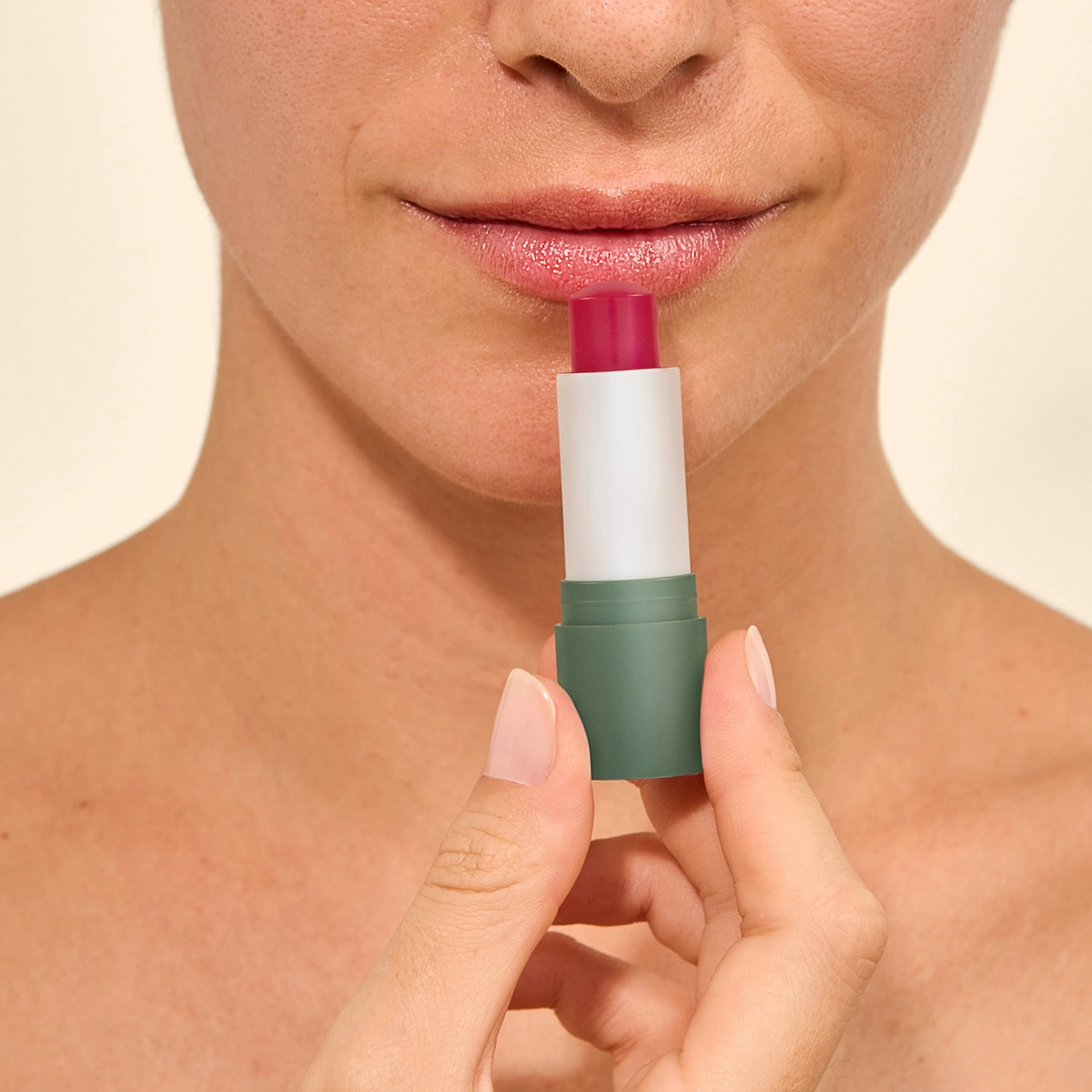 Produto Care_Natural_Beauty_Vogue_Wellness_Berries_Balm_Labial_3g_Evas_3