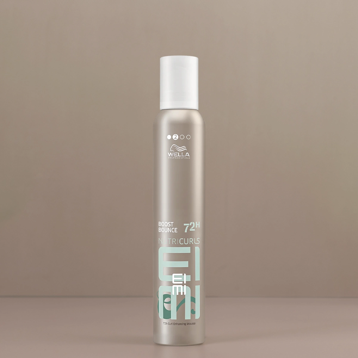 Produto: Mousse Volumadora Boost Bounce Wella Professionals Eimi Nutricurls 300ml