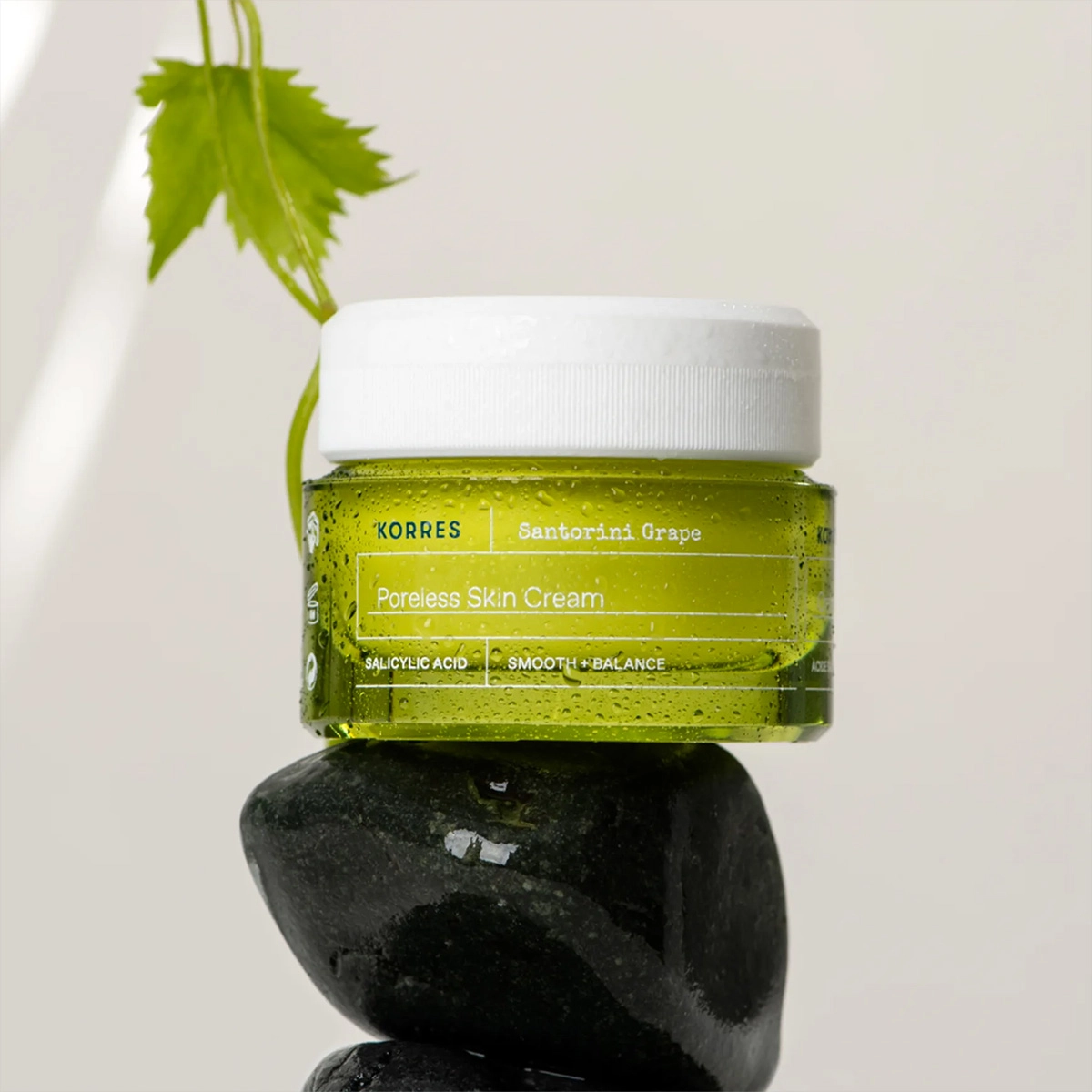 Produto: Creme Facial Refinador de Poros Santorini Grape Korres 40ml