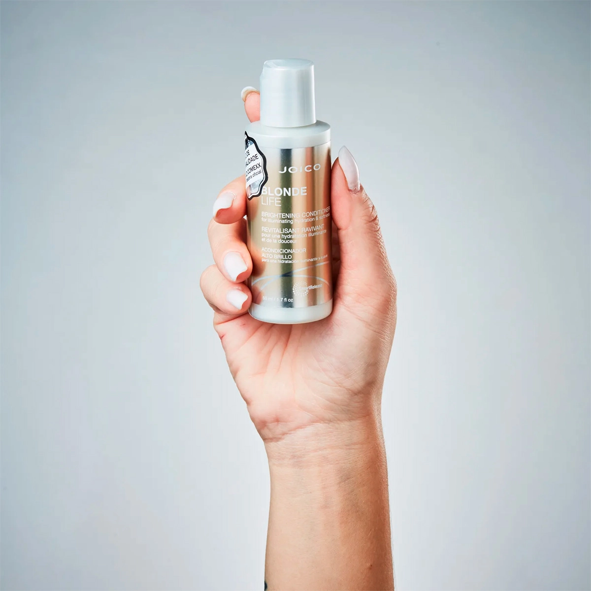 Produto: Condicionador Joico Blonde Life Smart Release 50ml