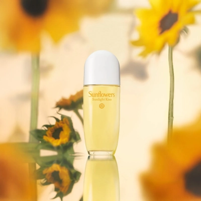 Produto: Perfume Feminino Sunflowers Sunlight Kiss Eau De Toilette Elizabeth Arden 100ml