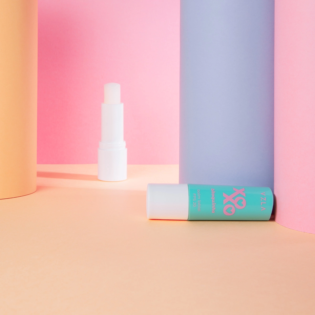 Produto: Vizzela Xoxo Bitoquinha FPS20 - Lip Balm 4g