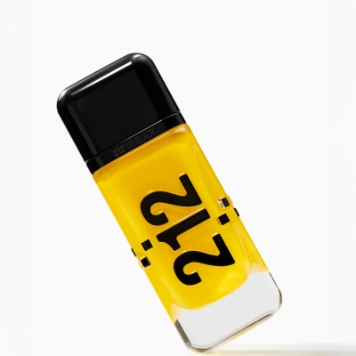 Produto: Perfume Masculino 212 Vip Black Cab Eau De Parfum Carolina Herrera 100ml