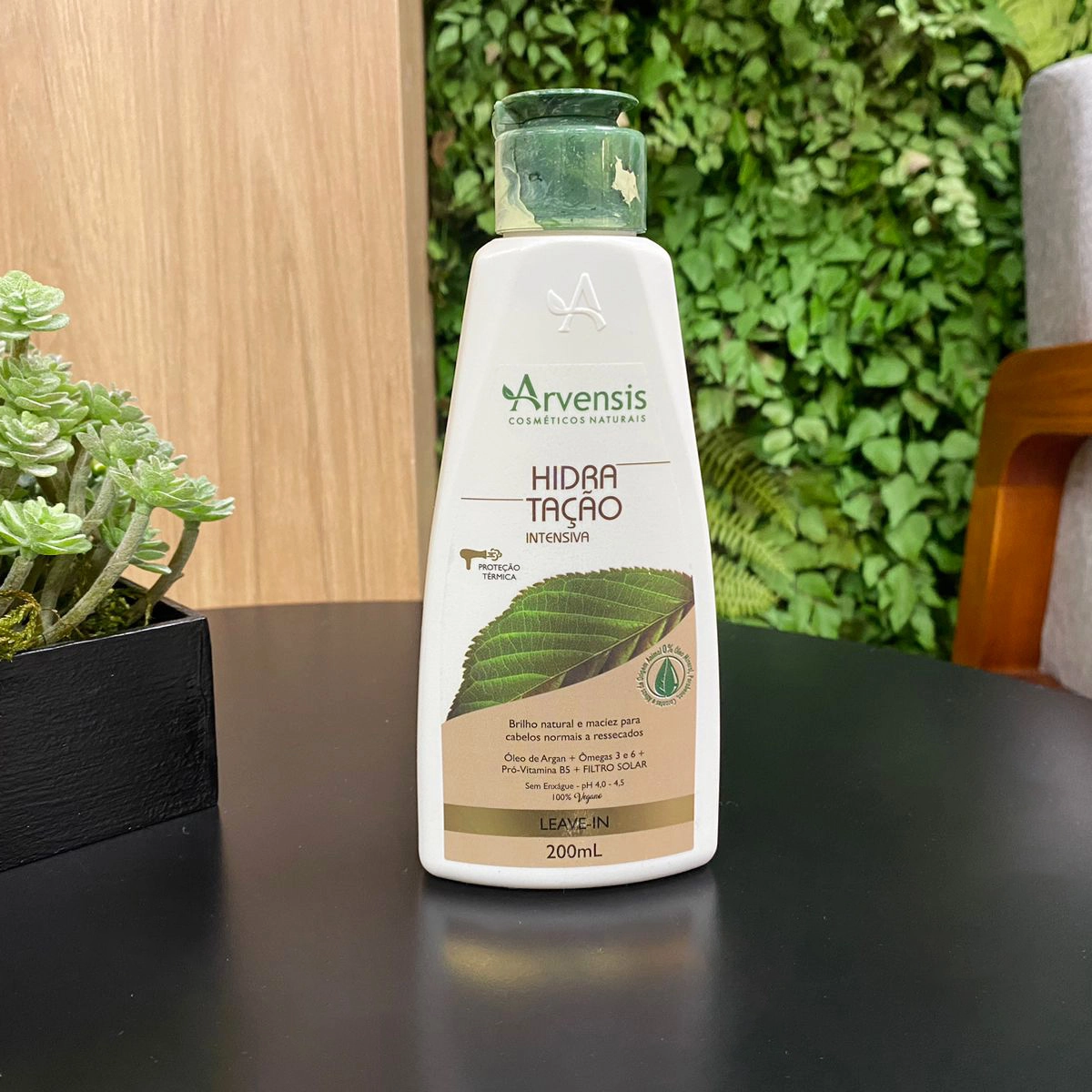 Produto: Kit Arvensis Cosméticos Naturais Hidratação Intensiva Shampoo Condicionador Máscara e Leave-in (4 produtos)