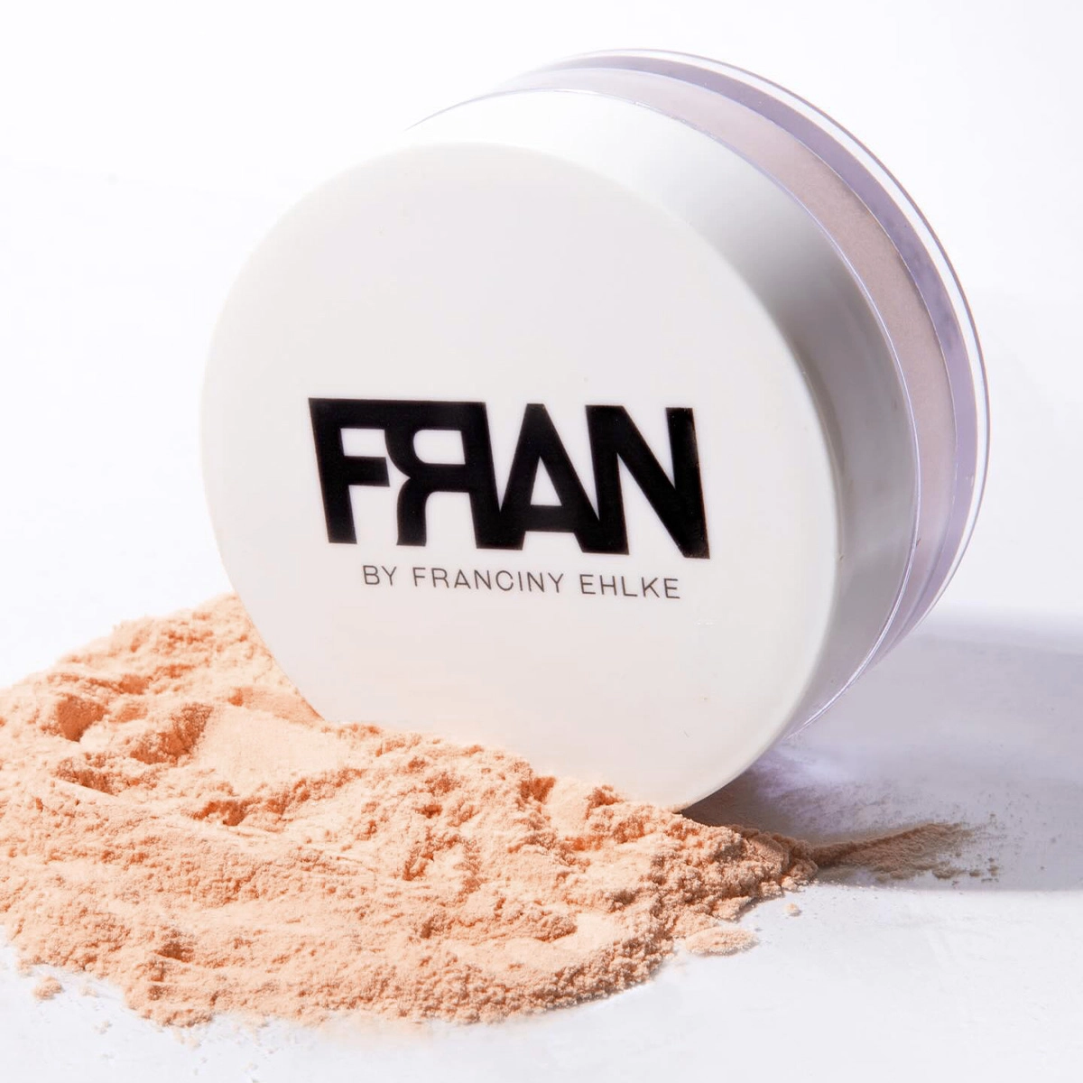 Produto: Kit Base Líquida Real Filter M-04 e Pó Solto Facial Plush Fran by Franciny Ehlke Velvet Skin