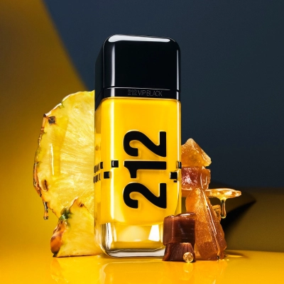 Perfume Masculino 212 Vip Black Cab Eau De Parfum Carolina Herrera 100ml Produto Perfume Masculino 212 Vip Black Cab Eau De Parfum Carolina Herrera 100ml