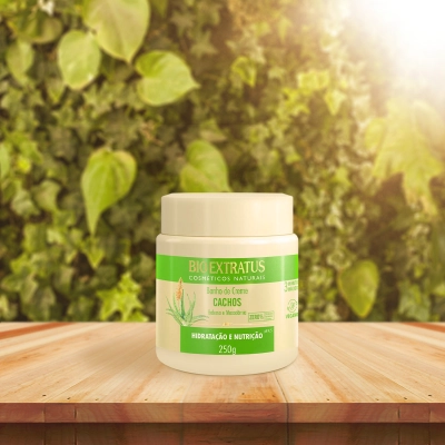 Produto Banho de Creme Cachos Babosa Bio Extratus 250g
