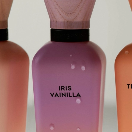 Adolfo Dominguez Iris Vainilla Eau de Parfum - Perfume Feminino 120ml Produto Adolfo Dominguez Iris Vainilla Eau de Parfum - Perfume Feminino 120ml