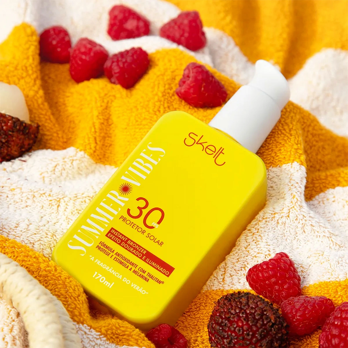 Produto: Kit Skelt Summer FPS30 Glow Dark Autobronzeador Protetor Solar (2 produtos)