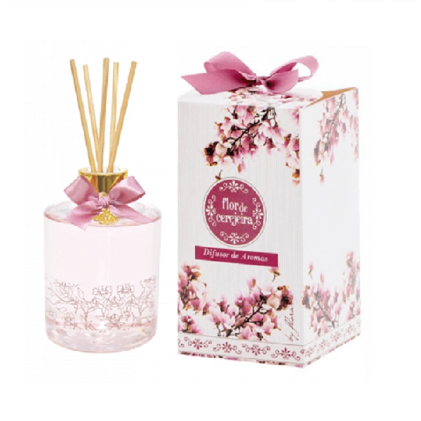 Difusor de Aromas Flor de Cerejeira Flora Vie 350ml Produto: Difusor de Aromas Flor de Cerejeira Flora Vie 350ml