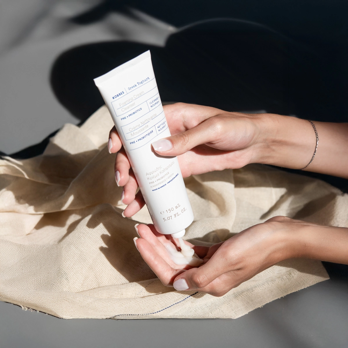 Produto: Kit Korres Greek Yoghurt Espuma Sérum Facial (2 produtos)