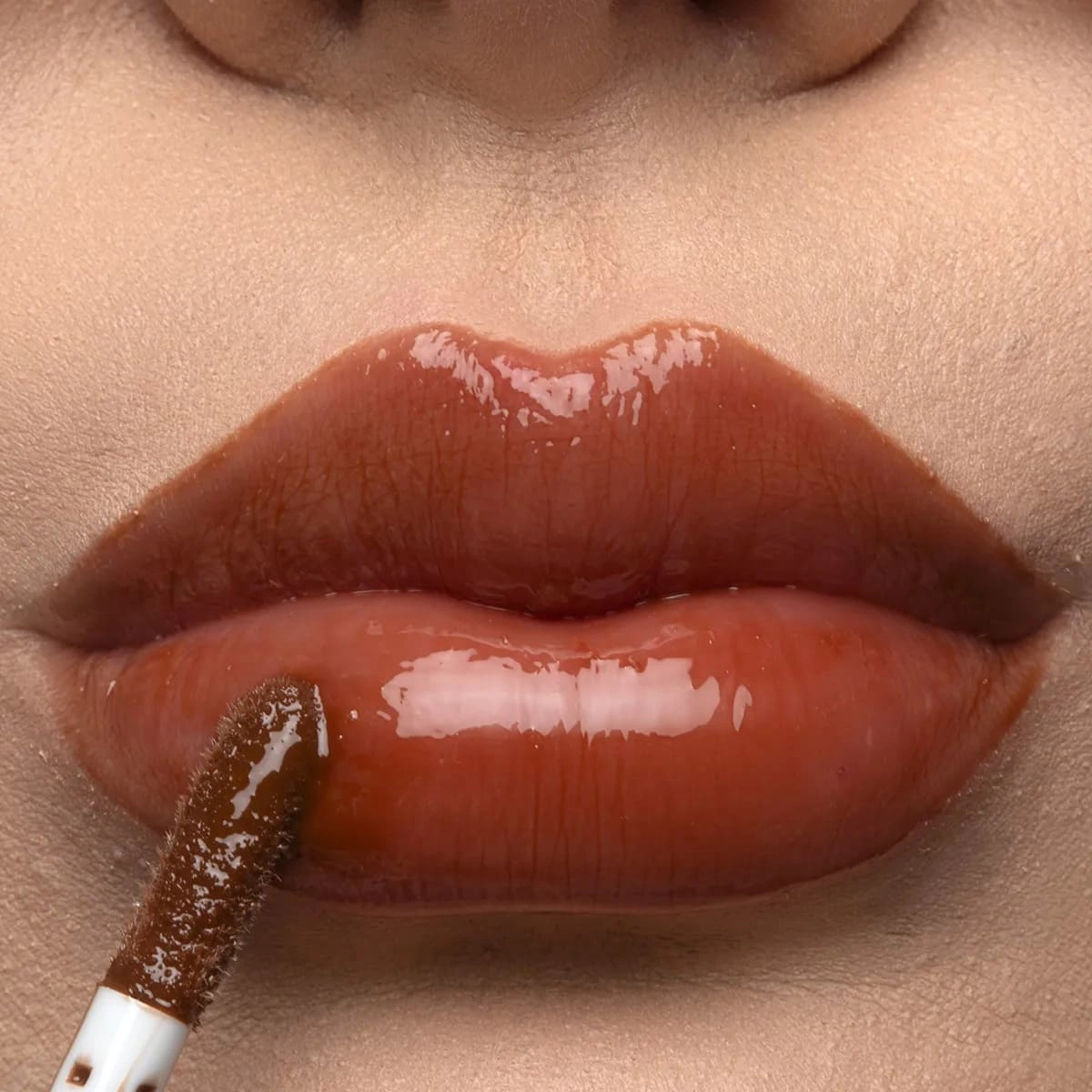 Produto Gloss Labial Hot Lips Brown Vizzela 4g