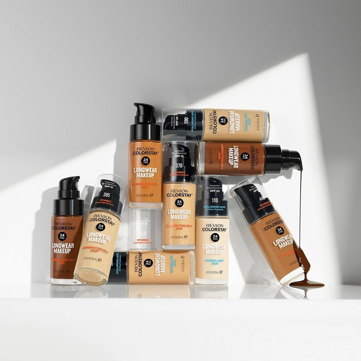 Produto: Base Facial Matte Colorstay 180 Sand Beige FPS 15 Revlon Colorstay 30ml