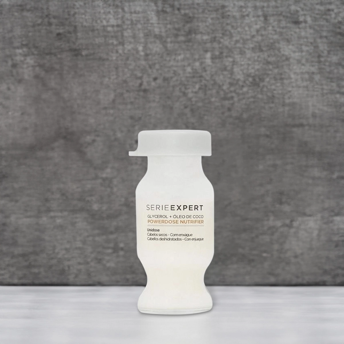 Produto: Kit L'Oréal Professionnel Metal Detox Shampoo Máscara Produto Técnico e Ampolas (5 produtos)