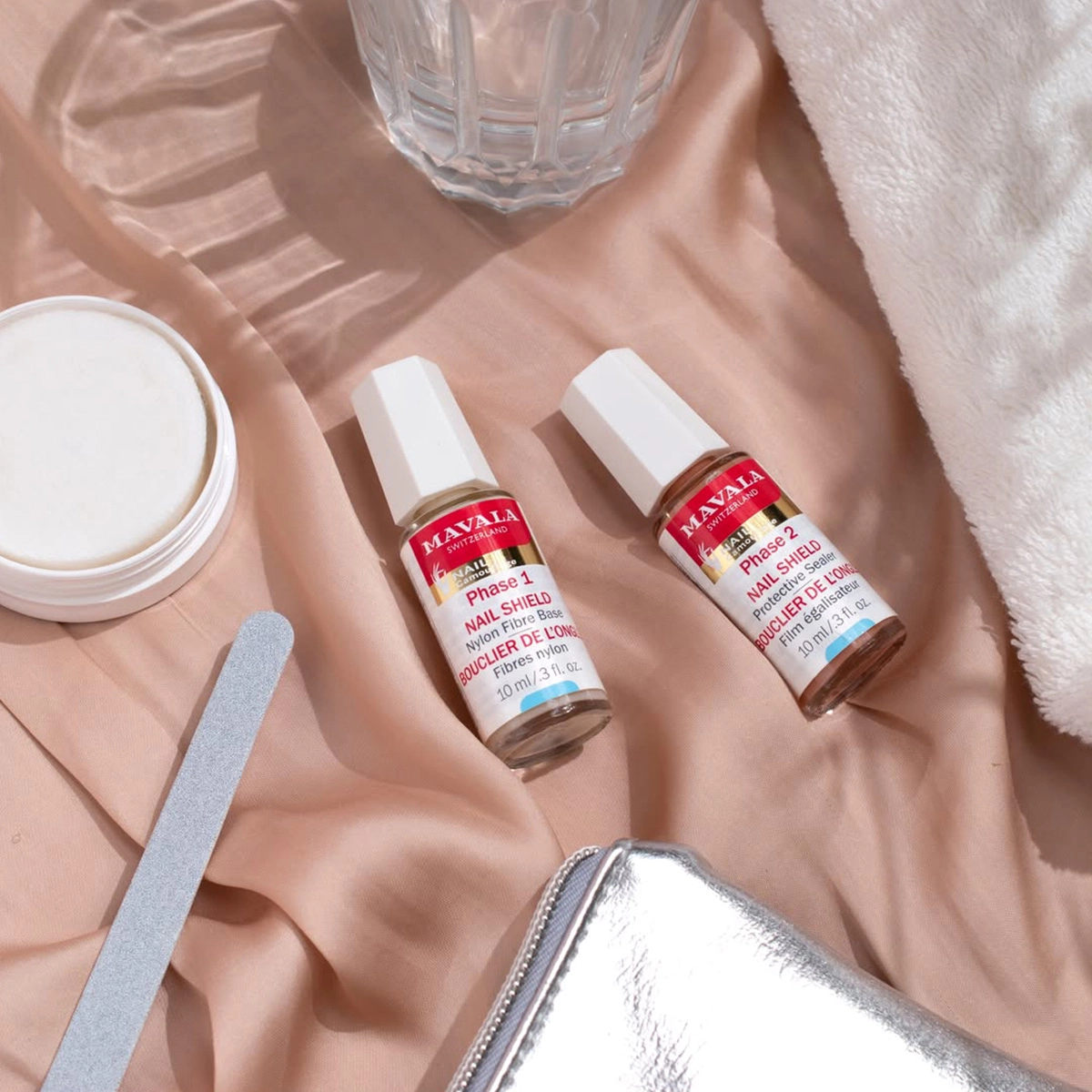 Kit Fortificante para Unhas Mavala Nail Shield 2x10ml Produto Kit Fortificante para Unhas Mavala Nail Shield 2x10ml