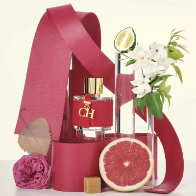 Produto: Perfume Feminino Ch Eau De Toilette Carolina Herrera 100ml
