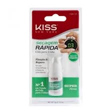 Produto: Cola Secagem Rápida First Kiss - Cola de Unha - 3g