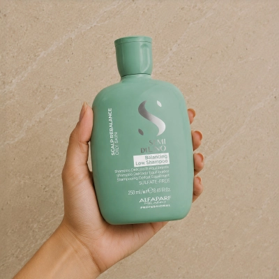 Shampoo Balancing Low Scalp Rebalance Alfaparf Milano Professional 250ml Produto Shampoo Balancing Low Scalp Rebalance Alfaparf Milano Professional 250ml