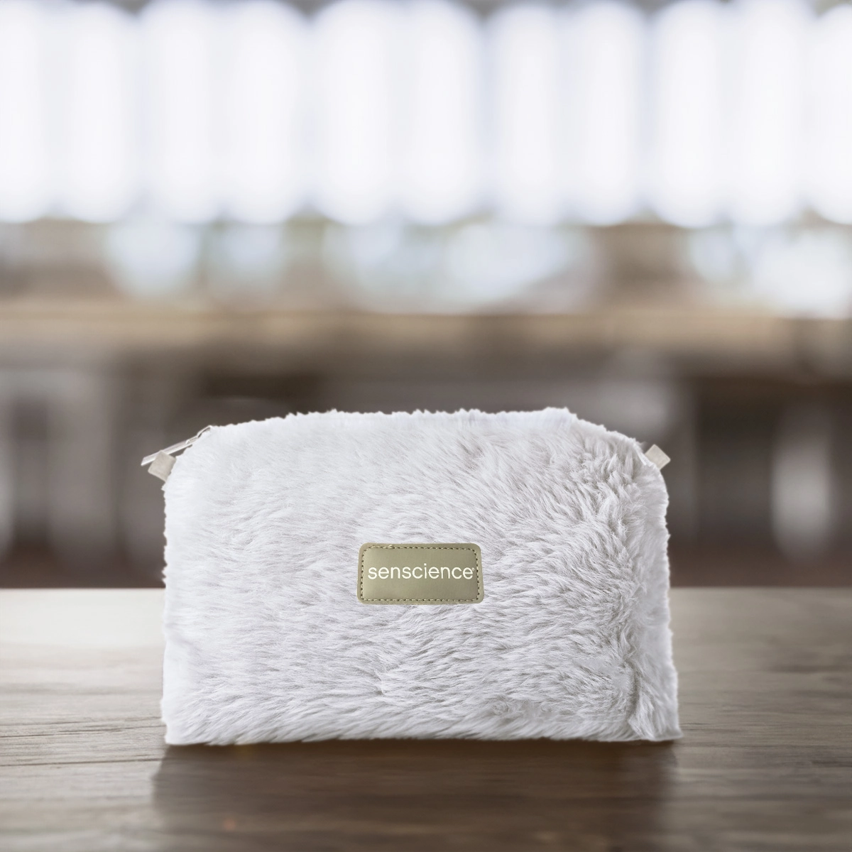 Brinde Necessaire Pelúcia Senscience SE Produto Brinde Necessaire Pelúcia Senscience SE