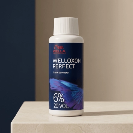 Produto: Emulsão Oxidante Welloxon Perfect 6% 20 Volumes 60ml Wella Professionals