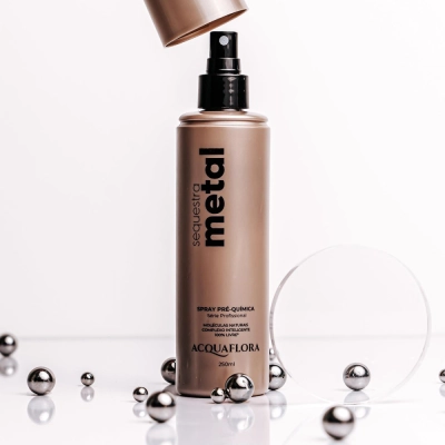 Produto: Kit Acquaflora Sequestra Metal Spray Pré-Química Extra (2 unidades)