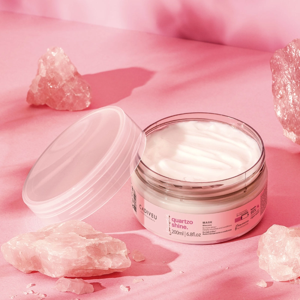 Produto: Kit Cadiveu Essentials Quartzo Shine Shampoo Máscara e Protein Hair Cream (3 produtos).