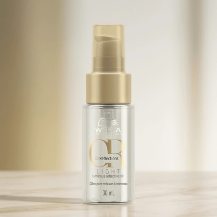 Produto: Óleo Capilar Oil Reflections Light Wella Professionals 30ml