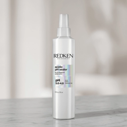 Produto: Tratamento Capilar Acidic Bonding Concentrate pH Sealer Redken 250ml