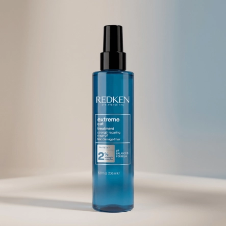 Produto: Tratamento Reconstrutor Extreme Cat Redken 200ml